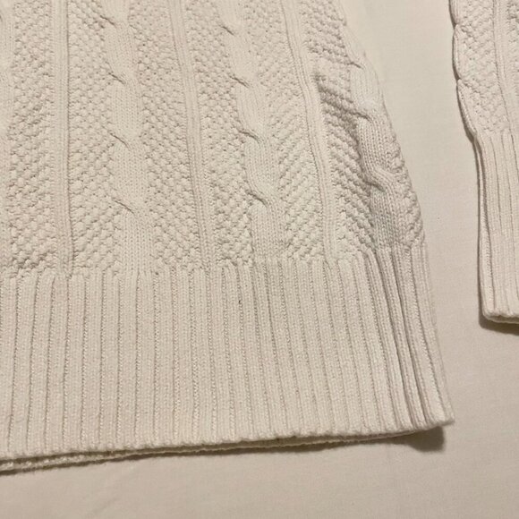Old Navy Cable Knit Sweater Womens Size Medium - Picture 10 of 16